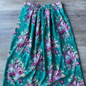🙊Sale! 2/$20🙈 Vintage Jessica Howard Bright Floral Midi Skirt